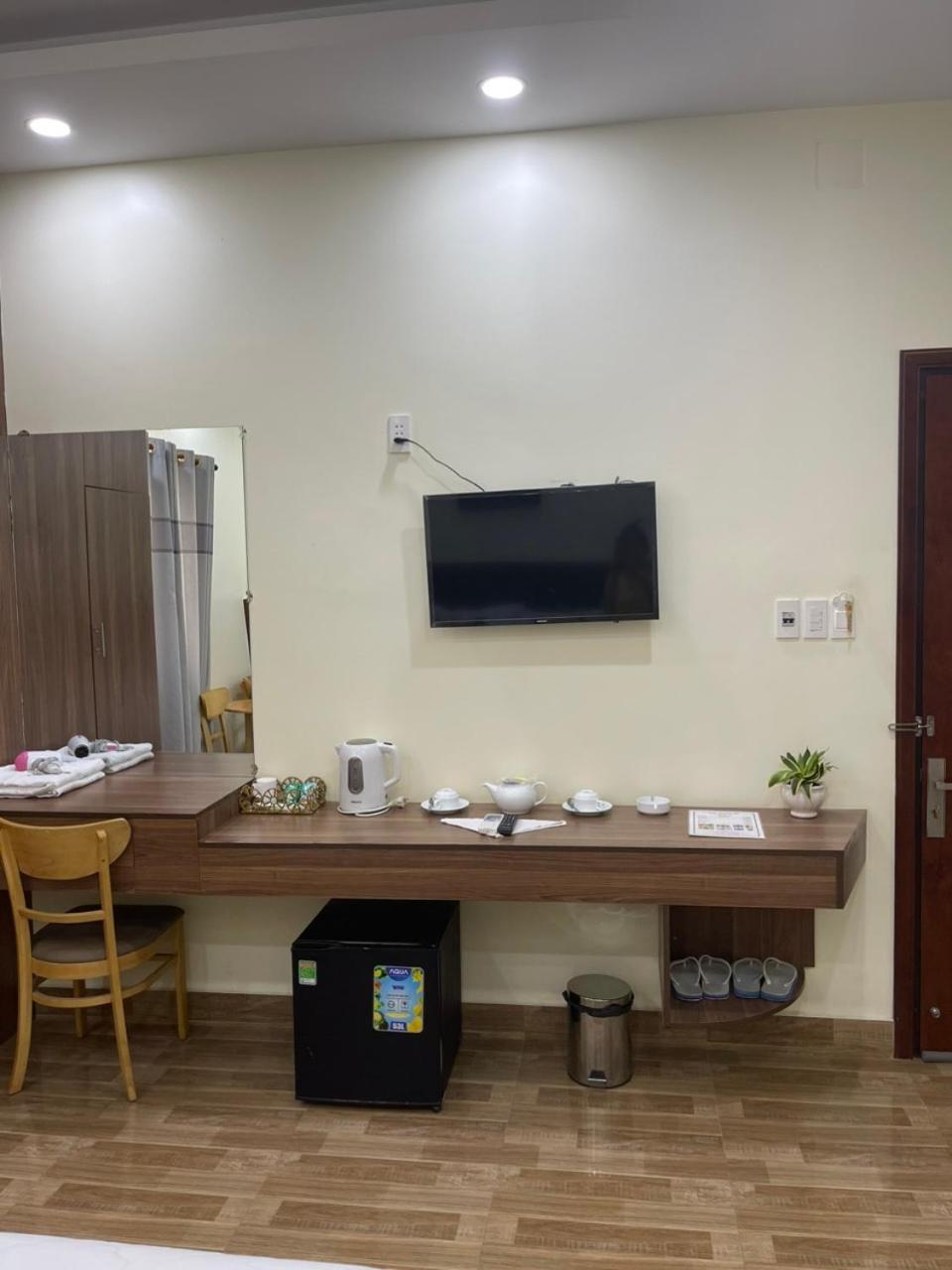 Hotel Hosetl Hoang De Chau Doc Exteriér fotografie